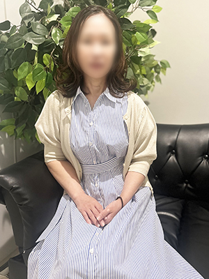 品川人妻デリヘル【熟女の風俗最終章 品川店】あきら