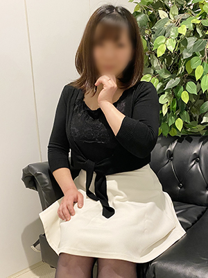 品川人妻デリヘル【熟女の風俗最終章 品川店】ちか